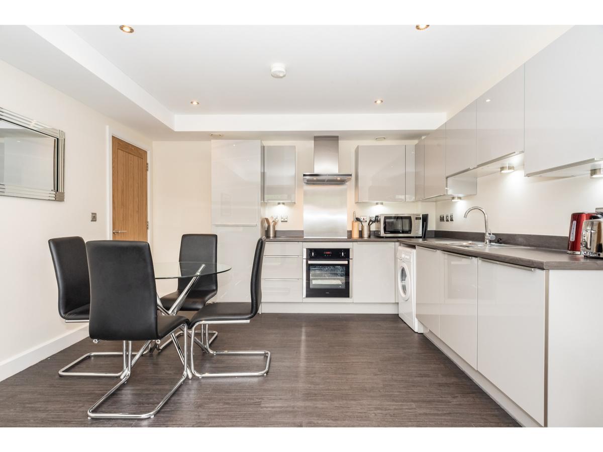 Stylish Flat Near The City Centre - Pass The Keys Йорк Экстерьер фото